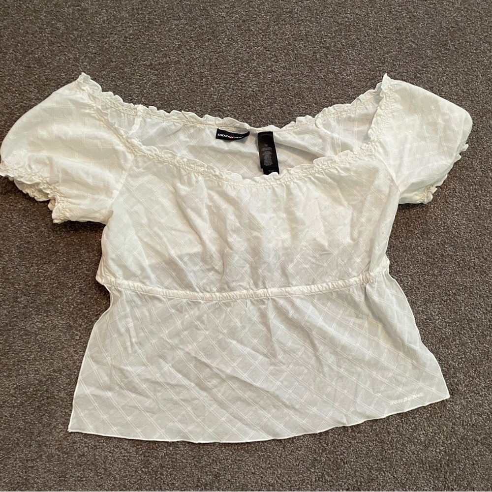 Off The Shoulder. - image 1